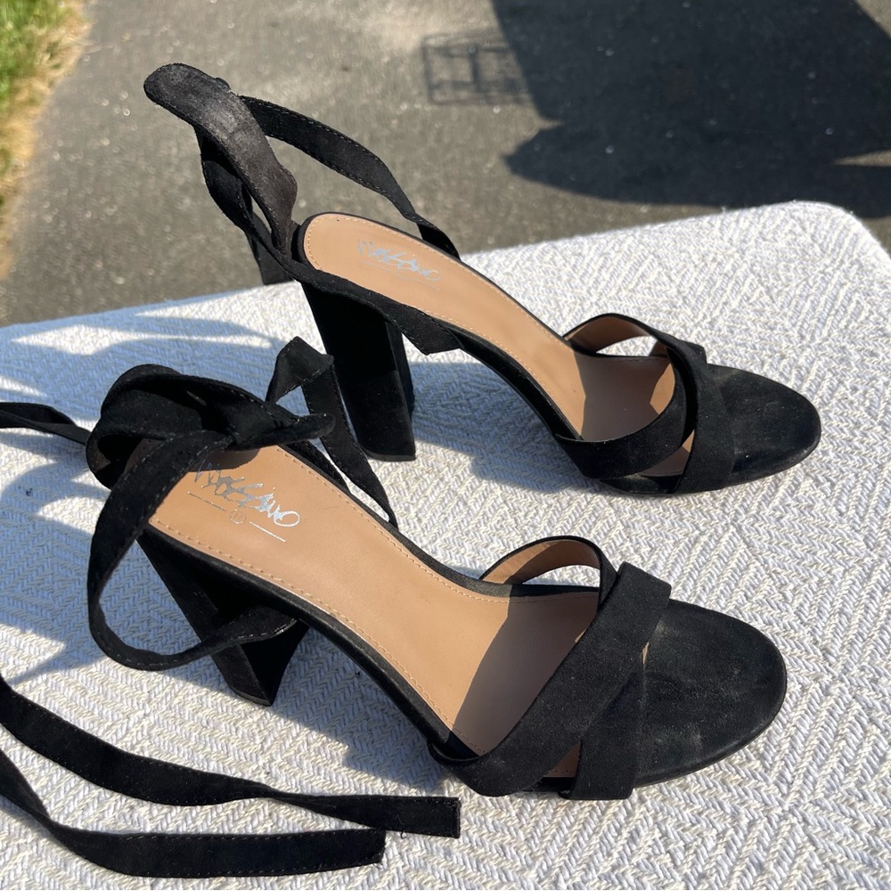 Mossimo Black strapping lace up heeled sandals